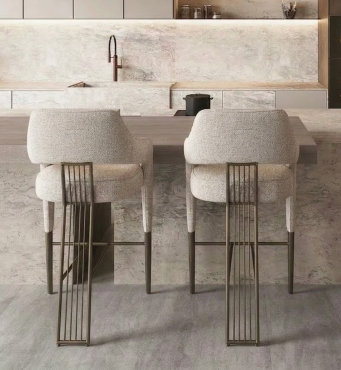 כיסא בר דגם בירק