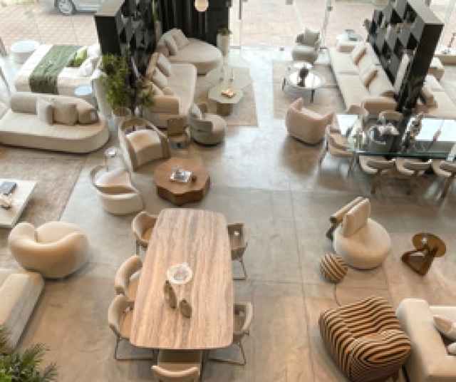 כסאות שולחן